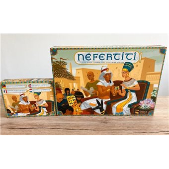 Nefertiti et son extension