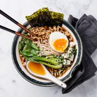 i93982-ramen-bouillon-de-pates-japonais-au-porc